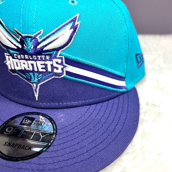 New Era 9Fifty Charlotte Hornets SnapBack Cap Hat Teal/Purple - Picture 5 of 12